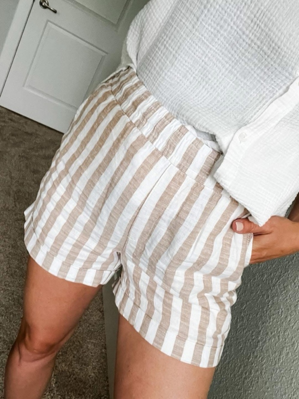 Old Navy Women's Size Large High Rise Linen Short Earth Brown White Stripe